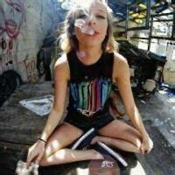 半岛·综合app下载截图